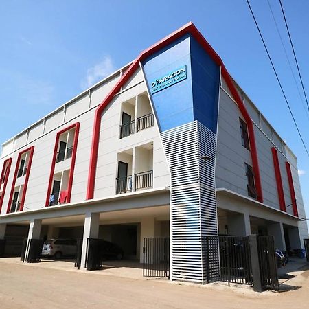 Dparagon Kalijudan Surabaya Bagian luar foto