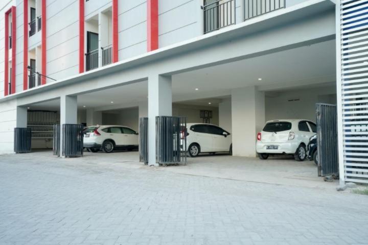 Dparagon Kalijudan Surabaya Bagian luar foto
